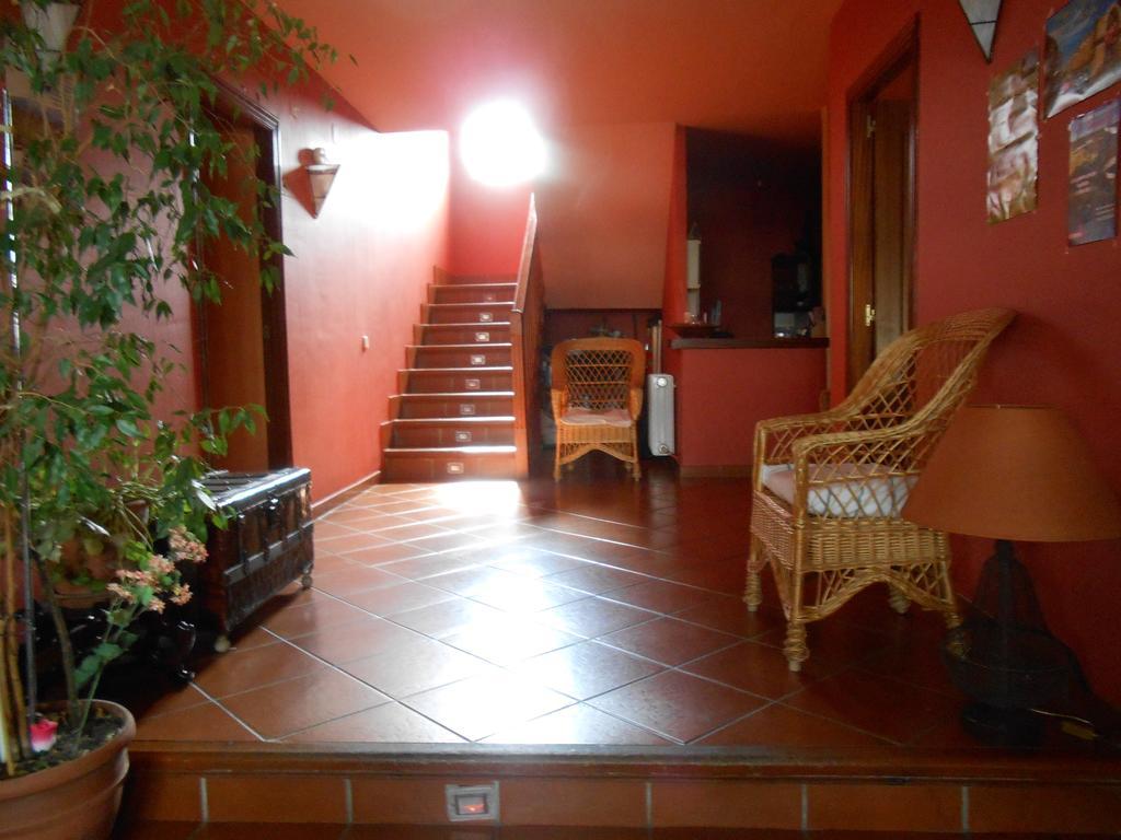 Hostal Burgos Torrecaballeros Exterior foto